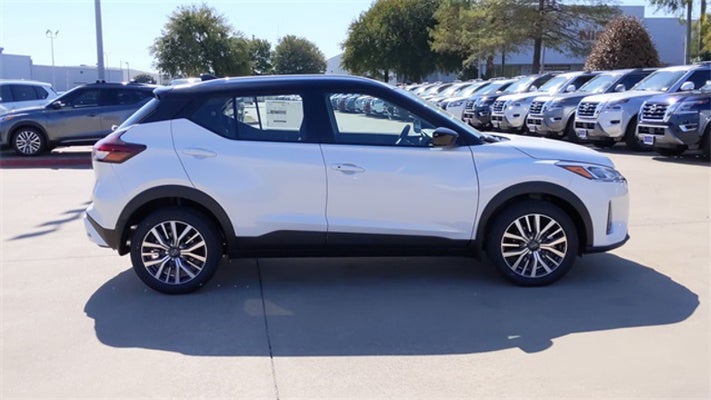 2024 Nissan Kicks SV Xtronic CVT® SV in Duncanville, TX - Clay Cooley Nissan Dallas